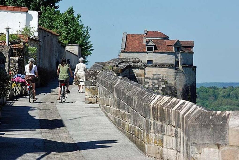 Appartement Proche Des Remparts Λανγκρ Εξωτερικό φωτογραφία