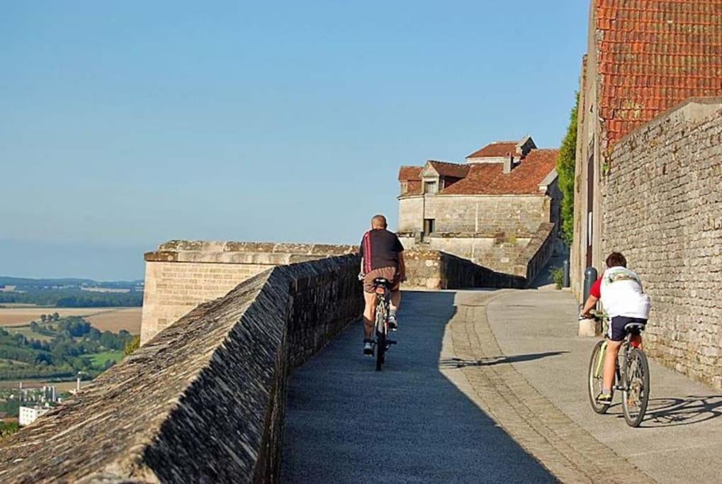 Appartement Proche Des Remparts Λανγκρ Εξωτερικό φωτογραφία