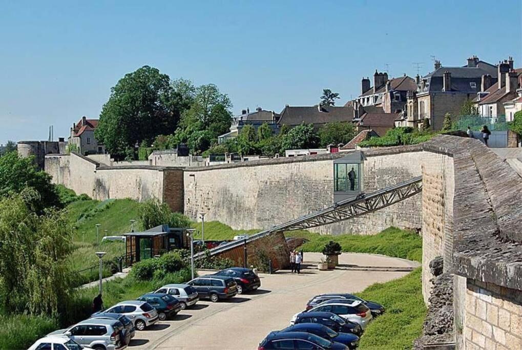 Appartement Proche Des Remparts Λανγκρ Εξωτερικό φωτογραφία